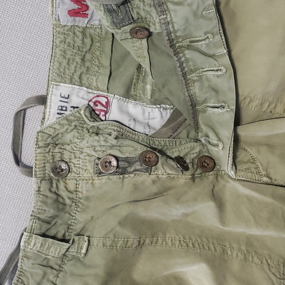 Abercrombie and Fitch Vintage Army Green Paratroop Cargo Pants Men' Size Medium - Picture 14 of 17
